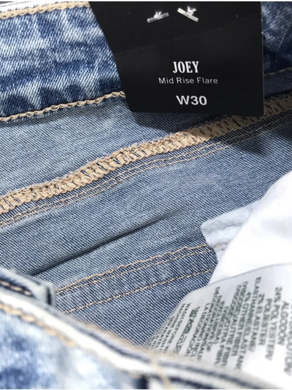 True Religion Women’s Joey Mid-Rise Flare Stretch Two-Tone Jeans Size 30 - Picture 11 of 13